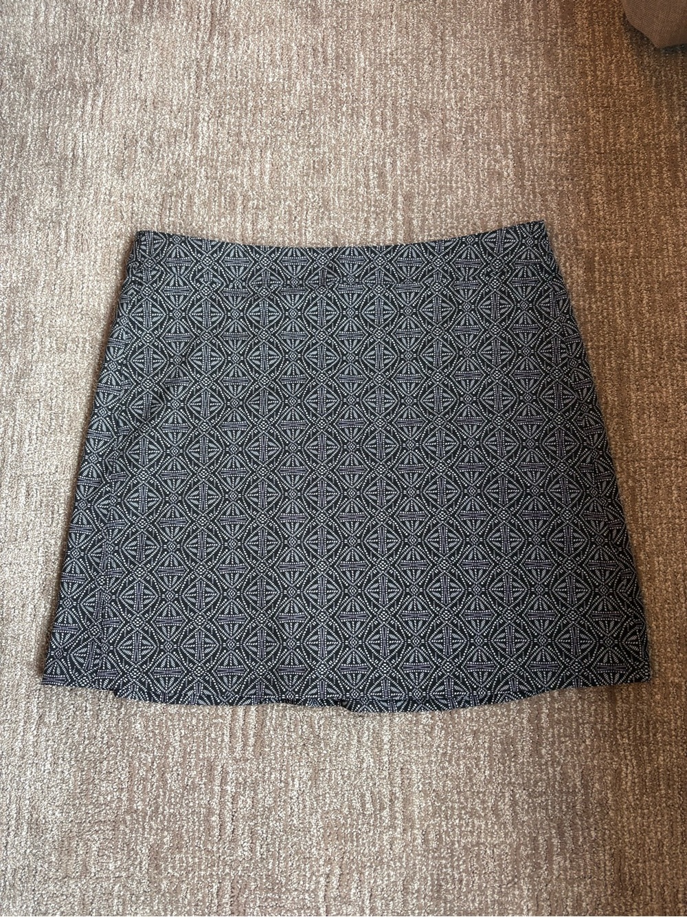 RipSkirt Hawaii in Black Geometric Print Size XL